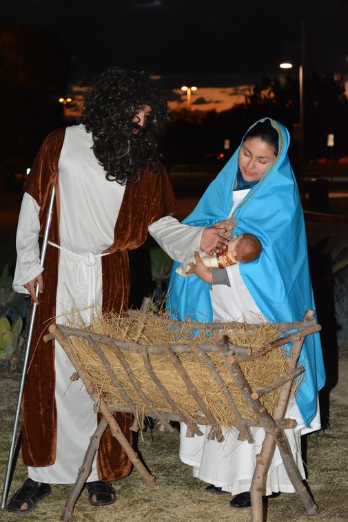 XmasAtMaterDei2013 7